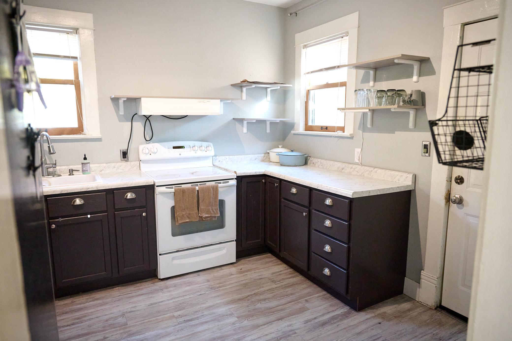 1904 single family home for sale at 610 University Drive S in Fargo, ND — 4 bed, 2 bath (photo 18 of 71)