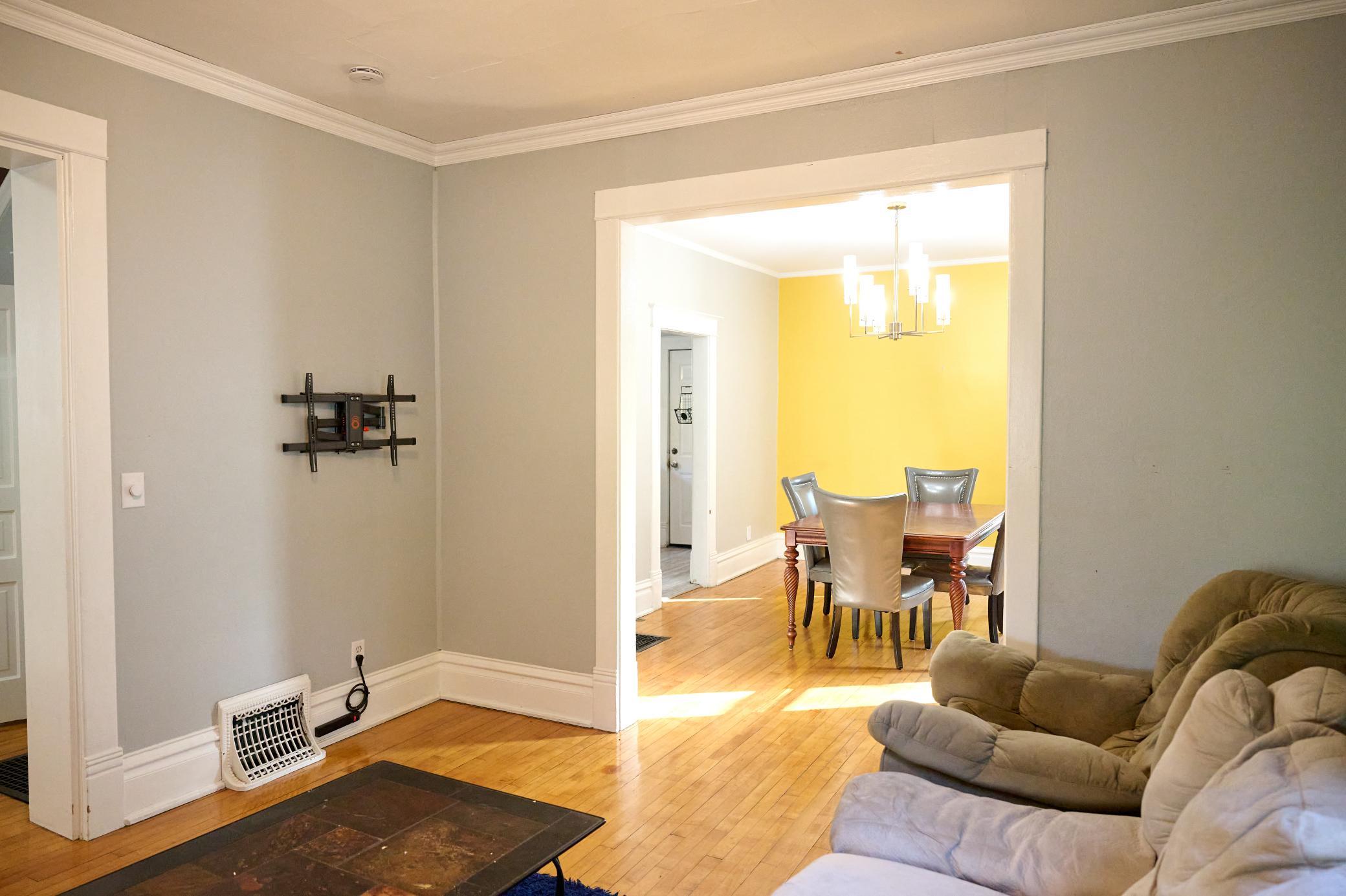 1904 single family home for sale at 610 University Drive S in Fargo, ND — 4 bed, 2 bath (photo 29 of 71)