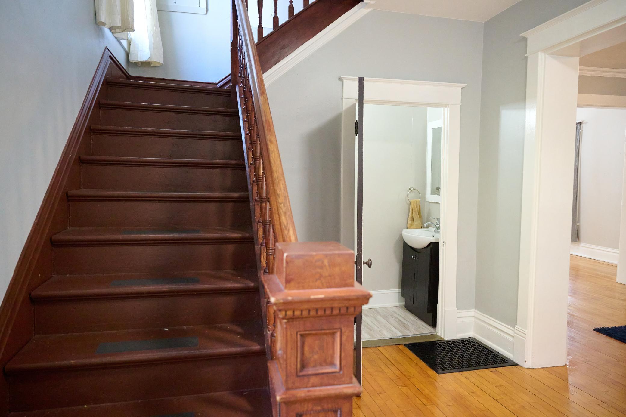 1904 single family home for sale at 610 University Drive S in Fargo, ND — 4 bed, 2 bath (photo 38 of 71)