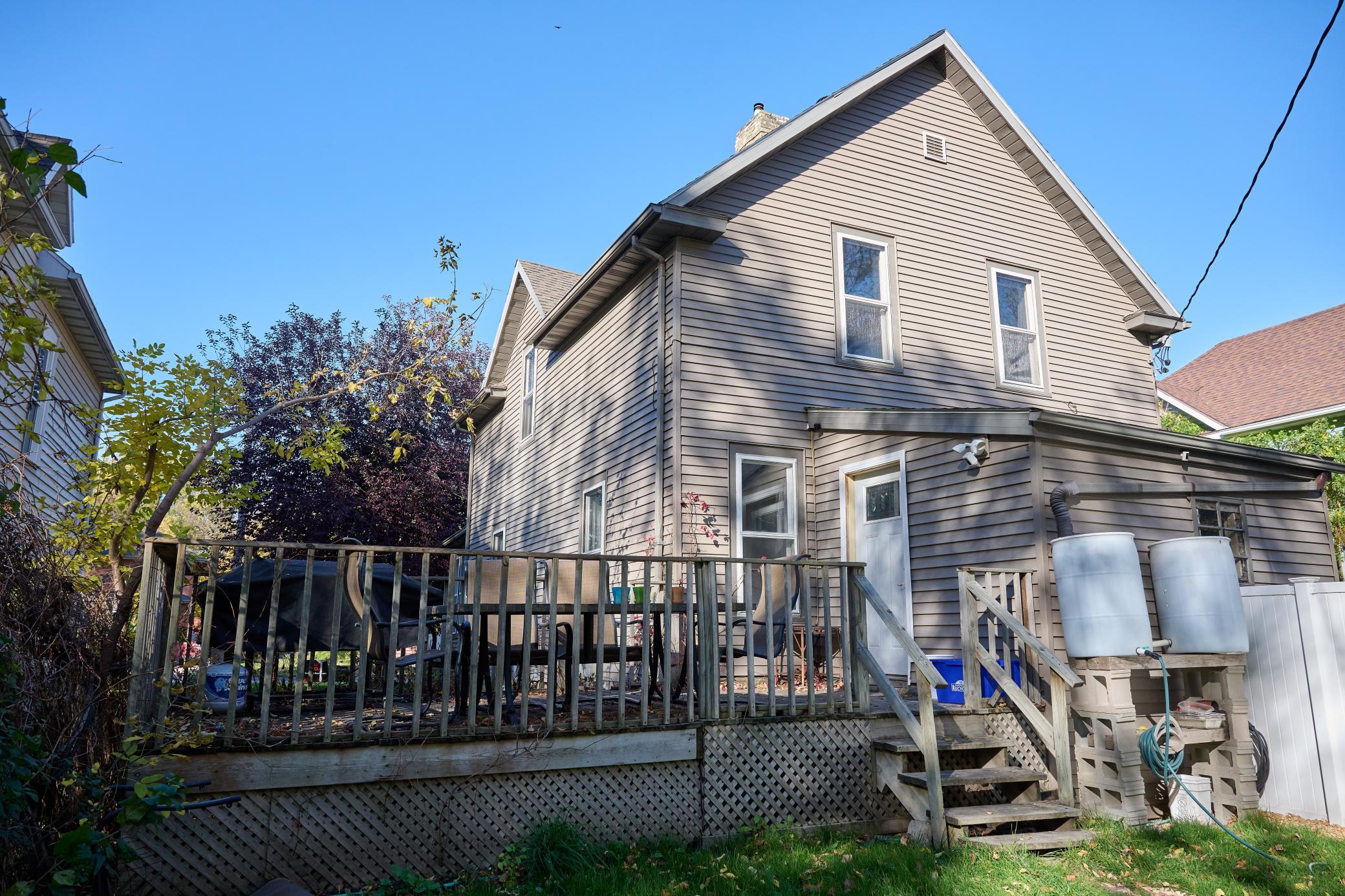1904 single family home for sale at 610 University Drive S in Fargo, ND — 4 bed, 2 bath (photo 7 of 71)