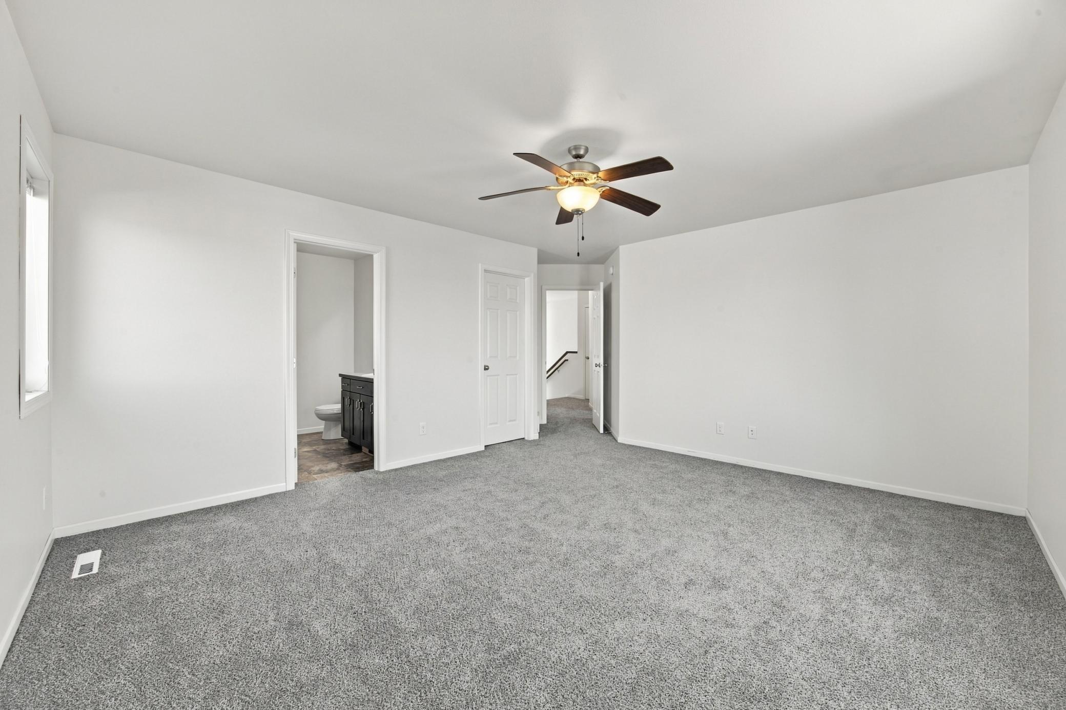 2013 single family home for sale at 3511 8th Street E in West Fargo, ND — 3 bed, 3 bath (photo 12 of 27)