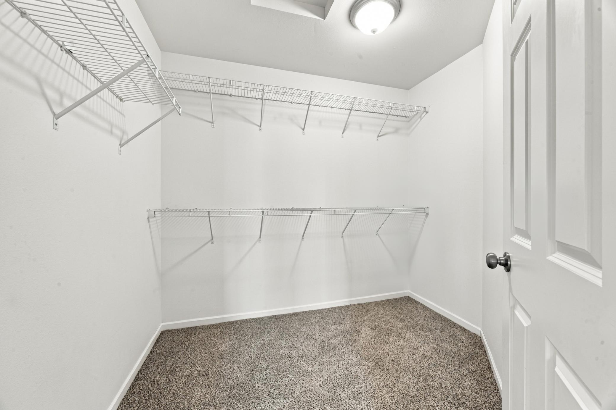 2013 single family home for sale at 3511 8th Street E in West Fargo, ND — 3 bed, 3 bath (photo 14 of 27)