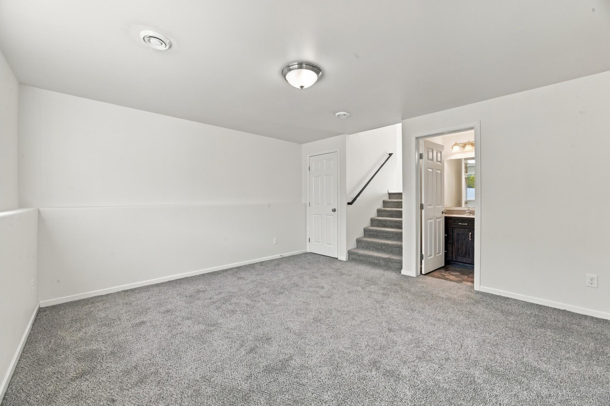 2013 single family home for sale at 3511 8th Street E in West Fargo, ND — 3 bed, 3 bath (photo 20 of 27)
