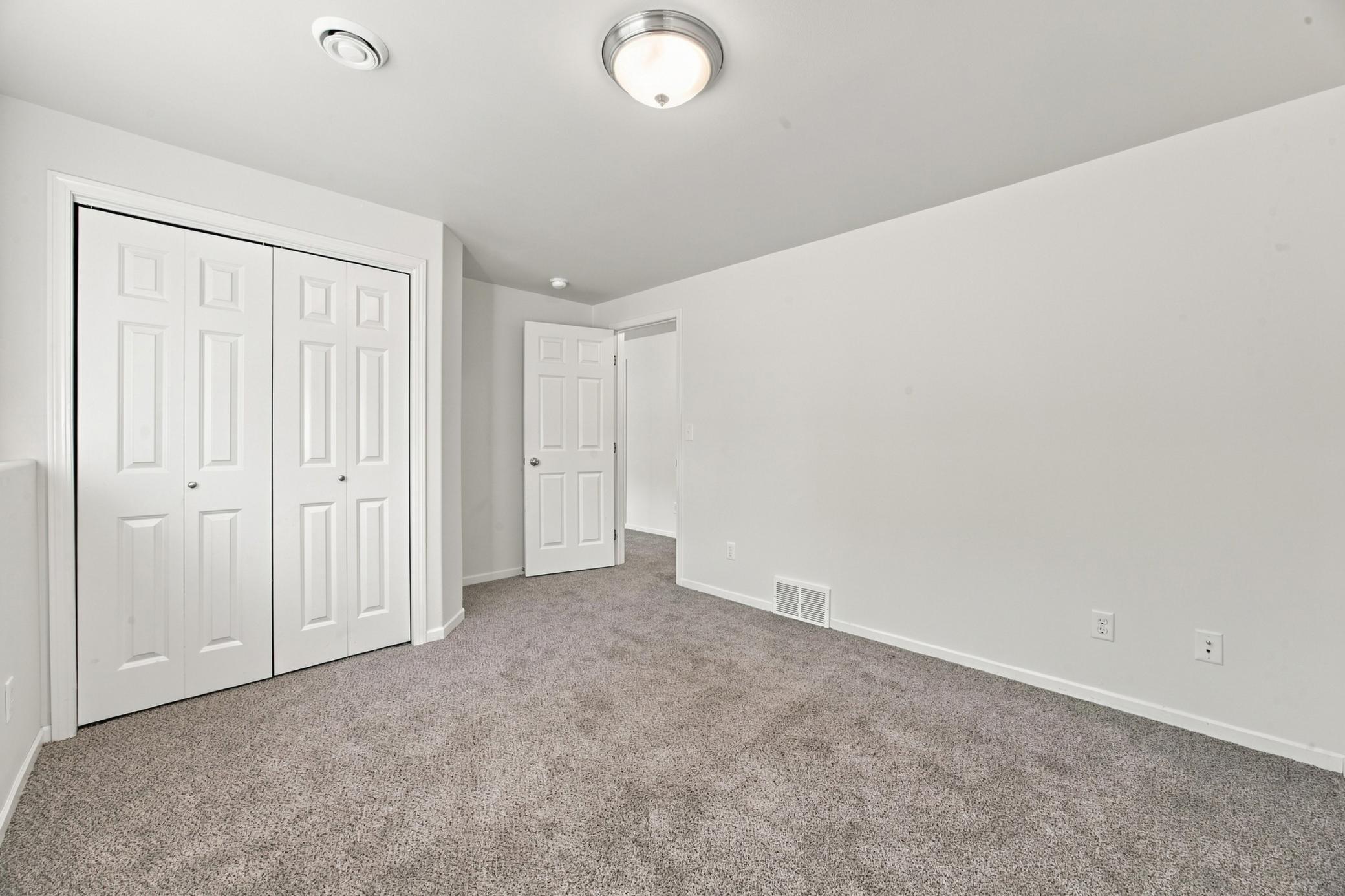 2013 single family home for sale at 3511 8th Street E in West Fargo, ND — 3 bed, 3 bath (photo 22 of 27)