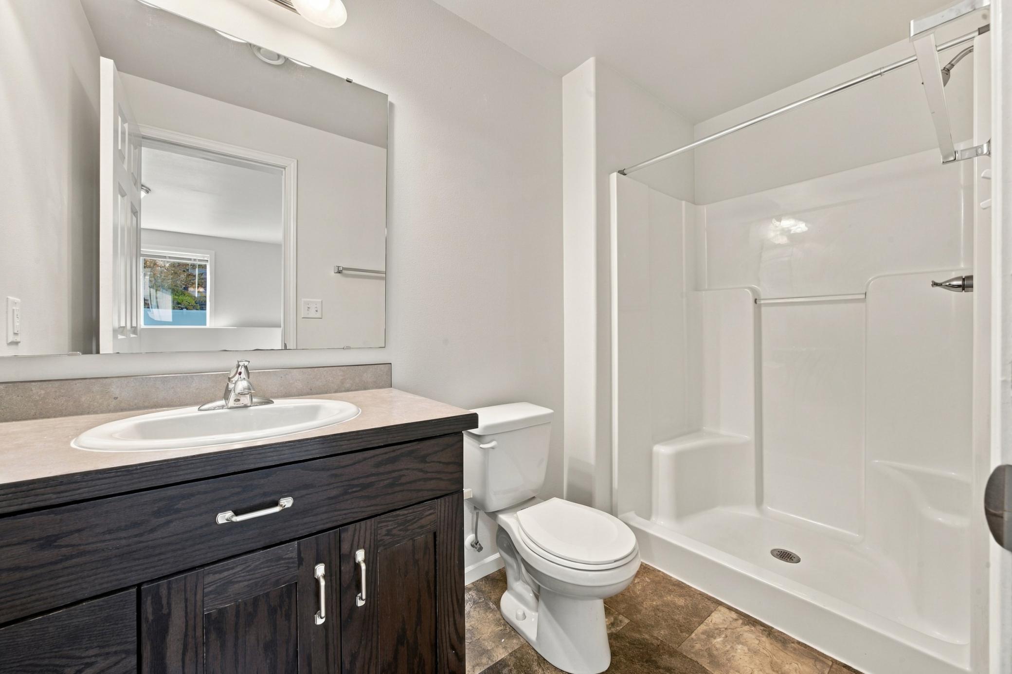 2013 single family home for sale at 3511 8th Street E in West Fargo, ND — 3 bed, 3 bath (photo 23 of 27)