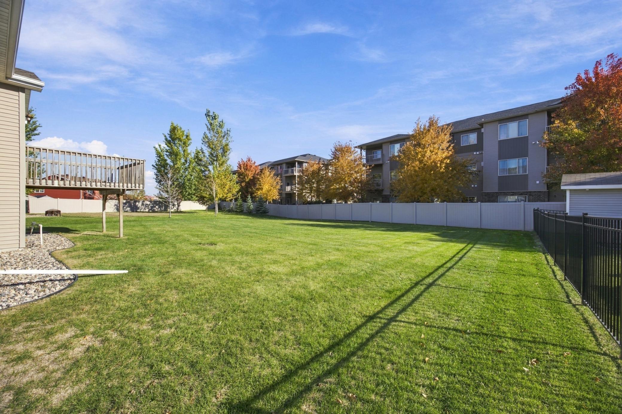 2013 single family home for sale at 3511 8th Street E in West Fargo, ND — 3 bed, 3 bath (photo 26 of 27)