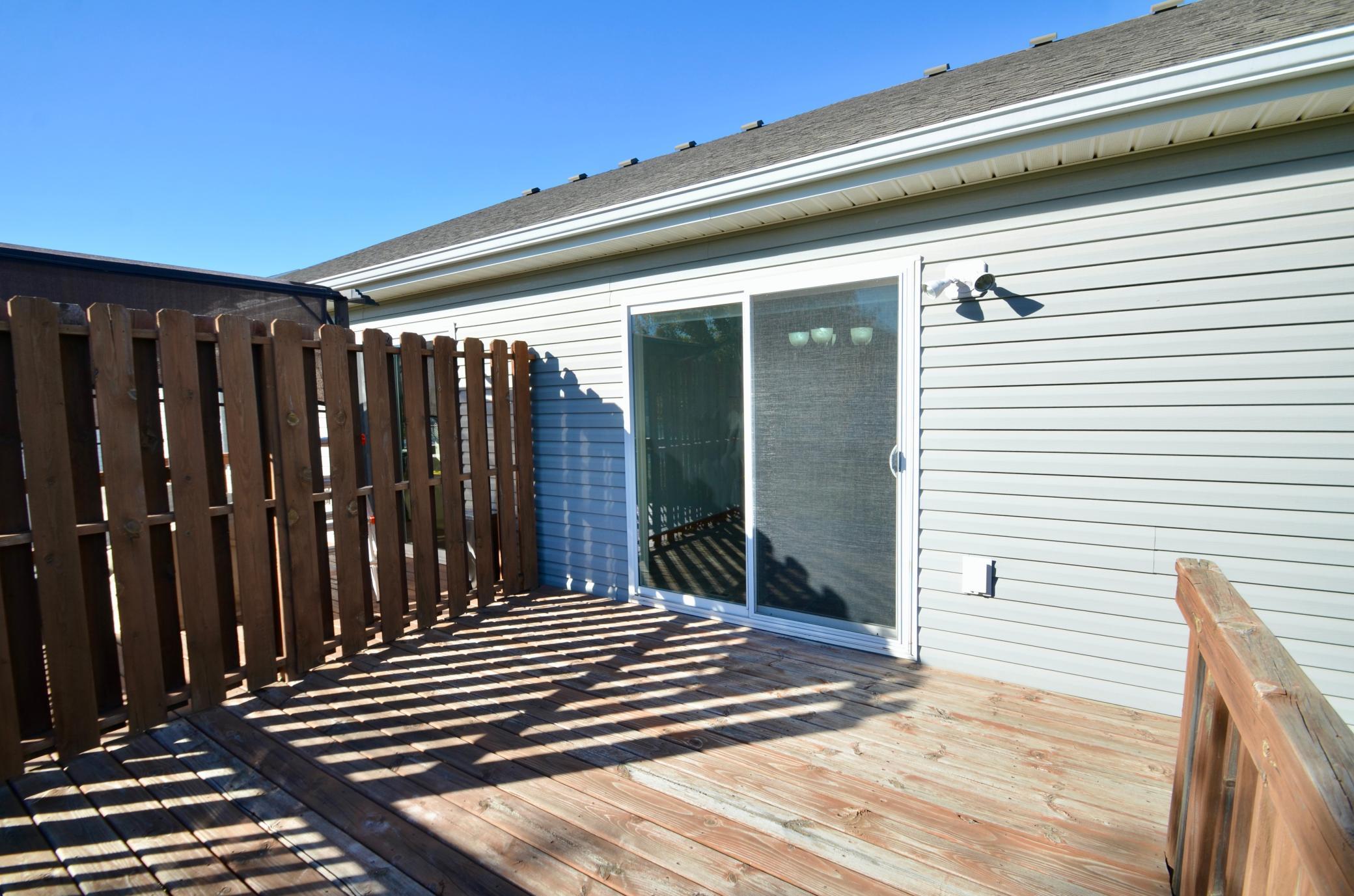 2009 twin home for sale at 2576 55th Avenue S in Fargo, ND — 3 bed, 3 bath (photo 19 of 35)