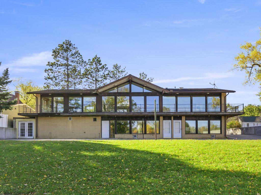 1967 single family home for sale at 412 Park Avenue N in Park Rapids, MN — 6 bed, 6 bath