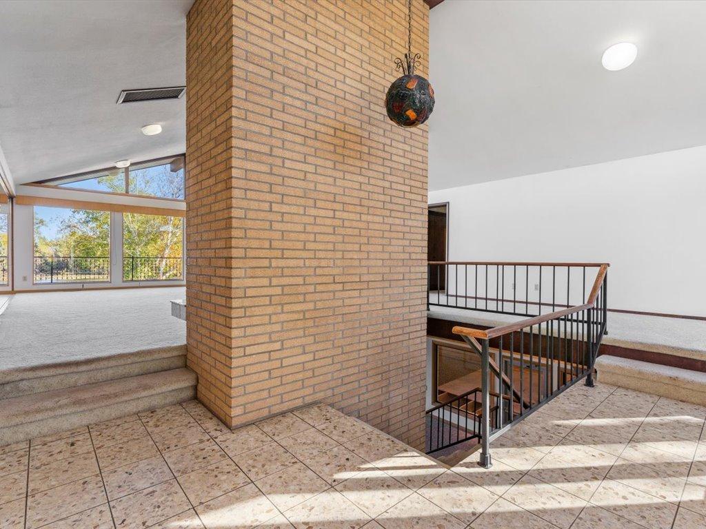 1967 single family home for sale at 412 Park Avenue N in Park Rapids, MN — 6 bed, 6 bath (photo 11 of 76)