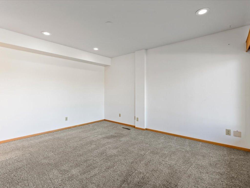 1967 single family home for sale at 412 Park Avenue N in Park Rapids, MN — 6 bed, 6 bath (photo 40 of 76)