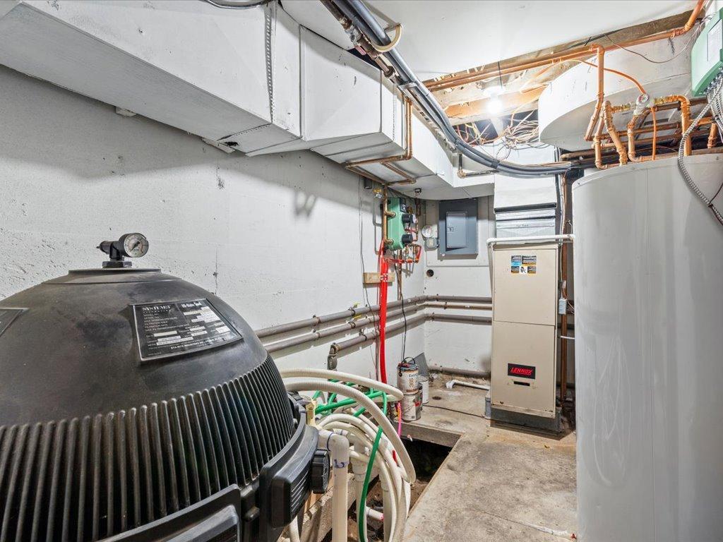 1967 single family home for sale at 412 Park Avenue N in Park Rapids, MN — 6 bed, 6 bath (photo 51 of 76)