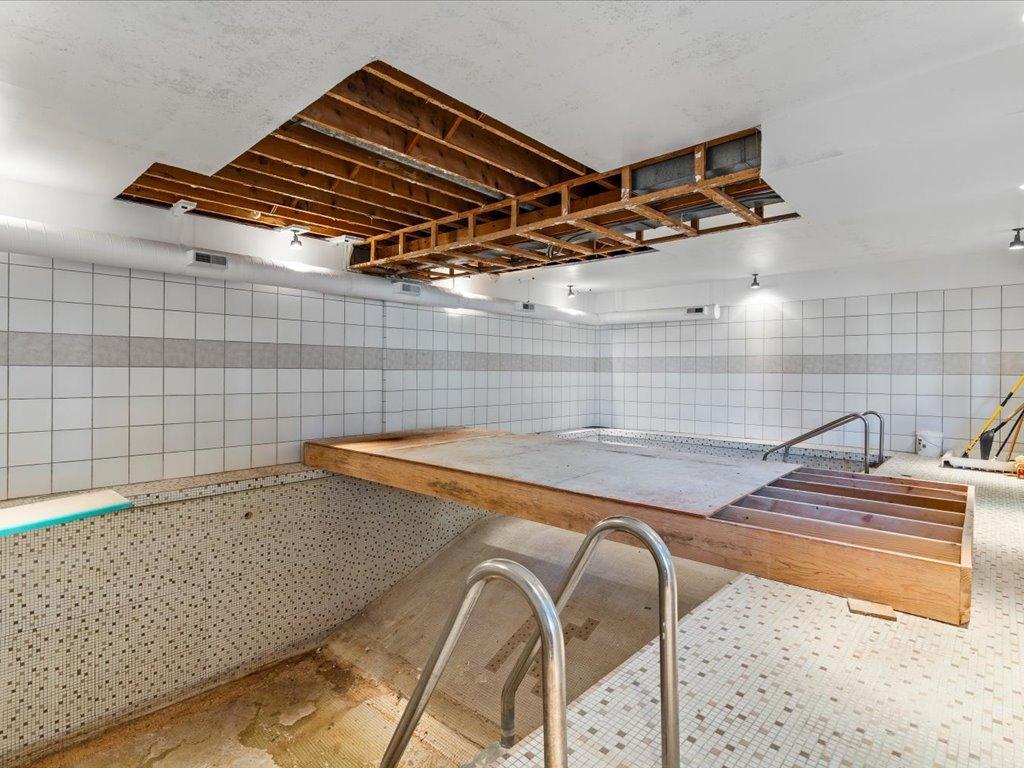 1967 single family home for sale at 412 Park Avenue N in Park Rapids, MN — 6 bed, 6 bath (photo 54 of 76)