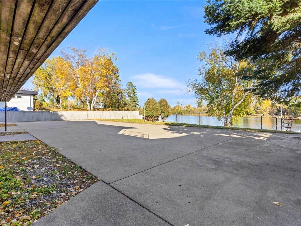 1967 single family home for sale at 412 Park Avenue N in Park Rapids, MN — 6 bed, 6 bath (photo 67 of 76)