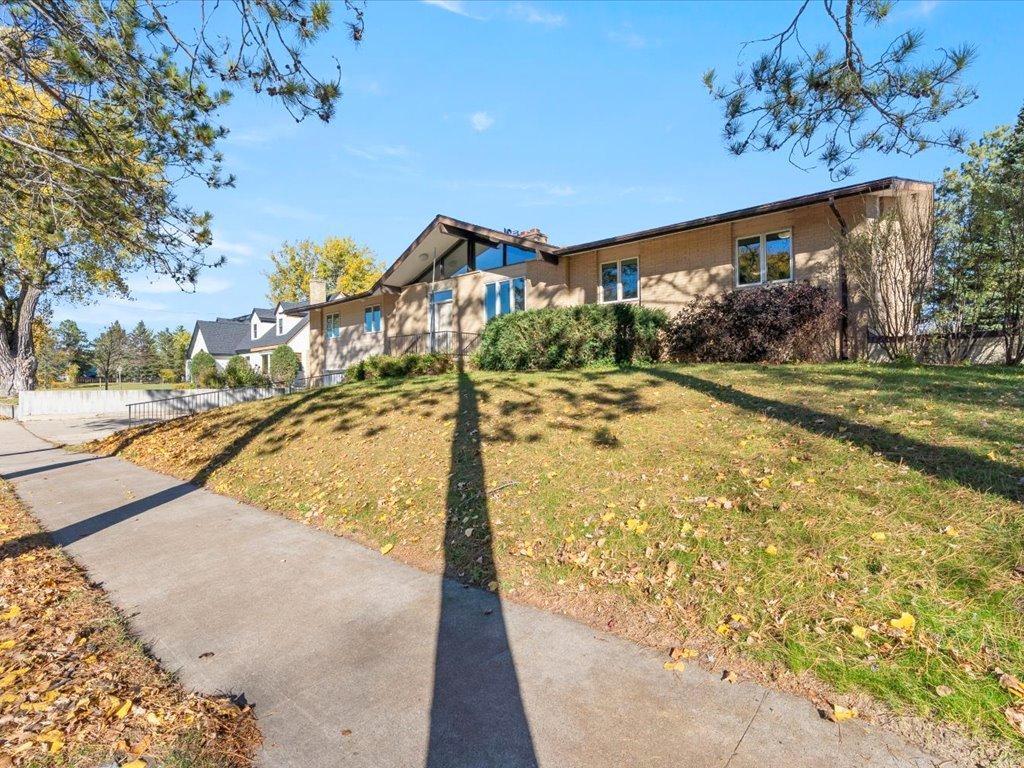 1967 single family home for sale at 412 Park Avenue N in Park Rapids, MN — 6 bed, 6 bath (photo 72 of 76)