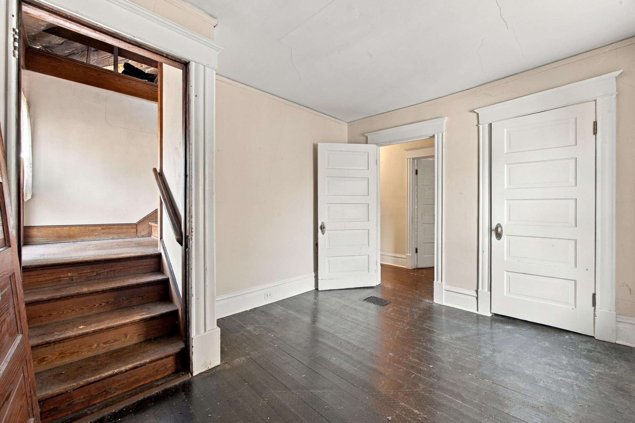 1905 single family home for sale at 503 9th Street S in Fargo, ND — 4 bed, 1 bath (photo 26 of 32)
