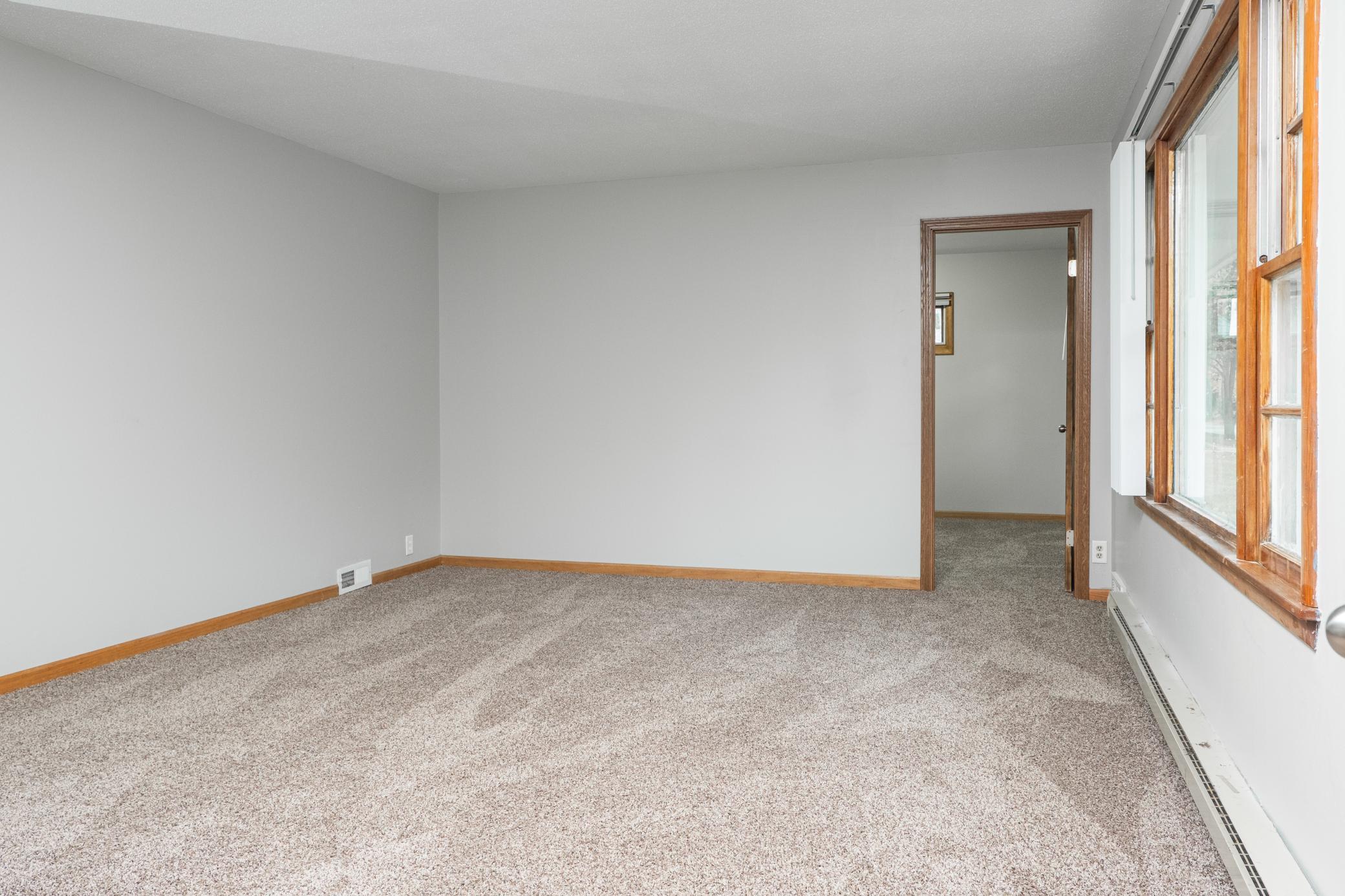 1954 single family home for sale at 1604 3rd Street S in Moorhead, MN — 4 bed, 2 bath (photo 11 of 19)