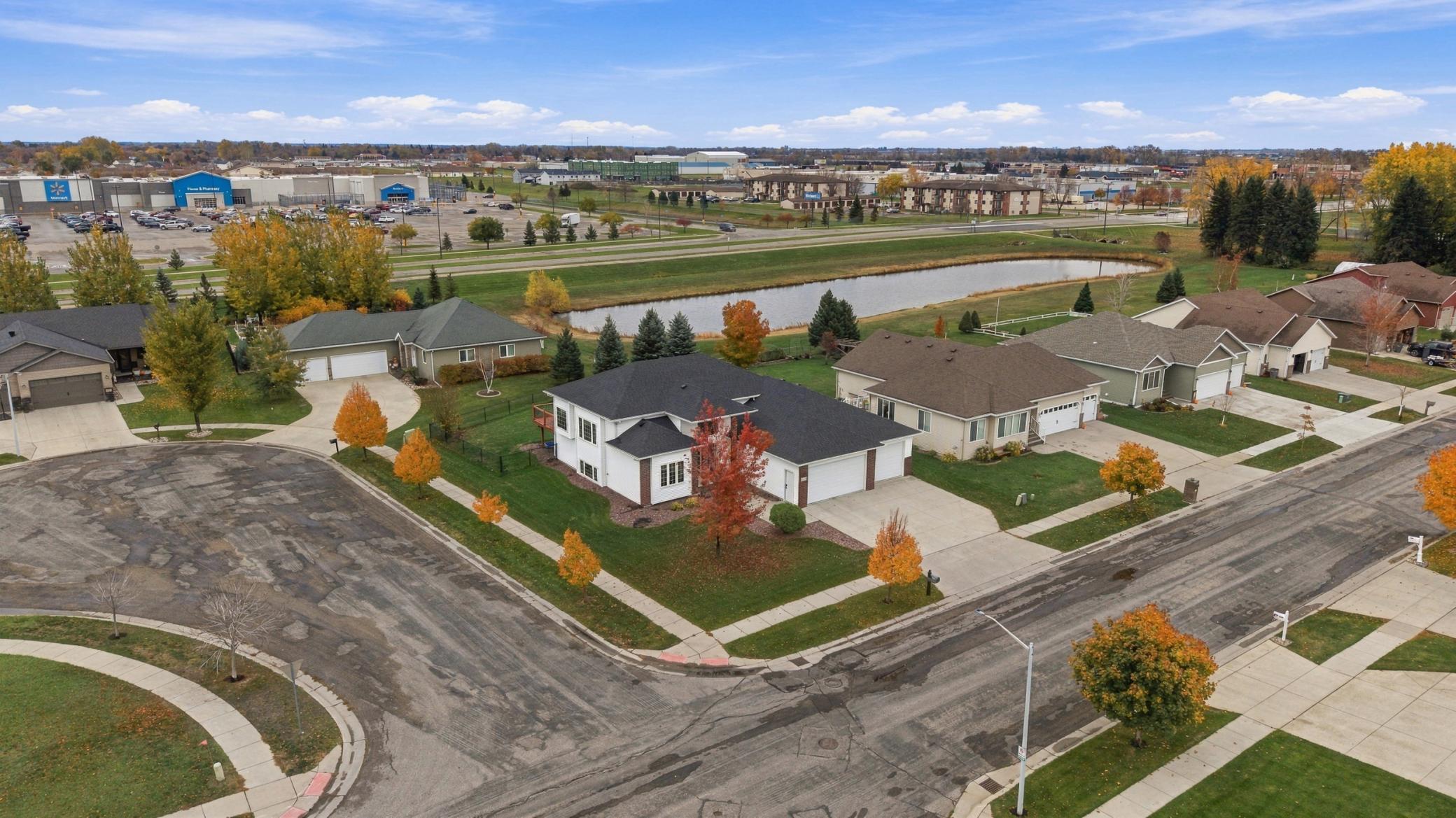 2008 single family home for sale at 442 33rd Street N in Moorhead, MN — 4 bed, 3 bath (photo 46 of 57)