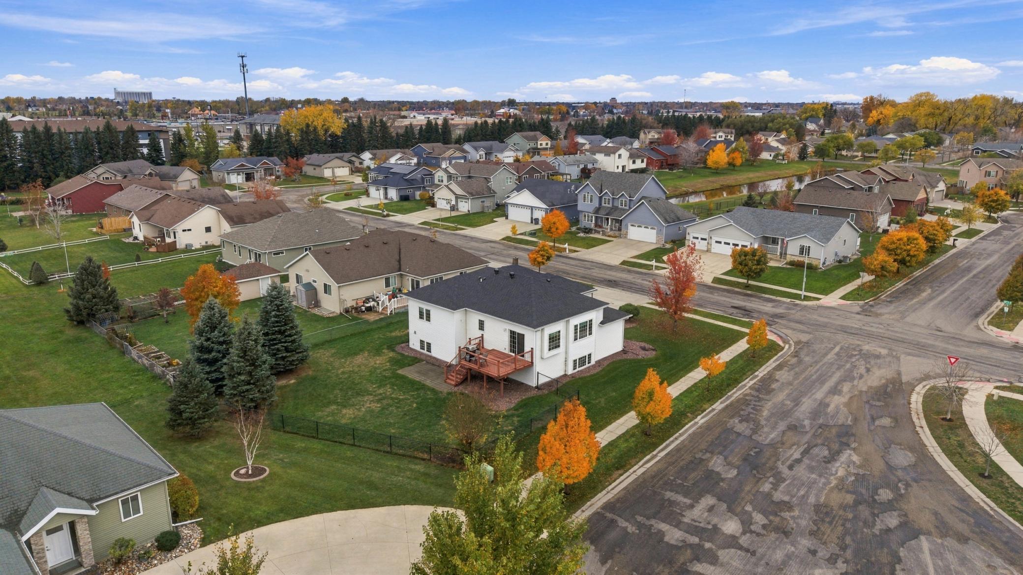 2008 single family home for sale at 442 33rd Street N in Moorhead, MN — 4 bed, 3 bath (photo 47 of 57)