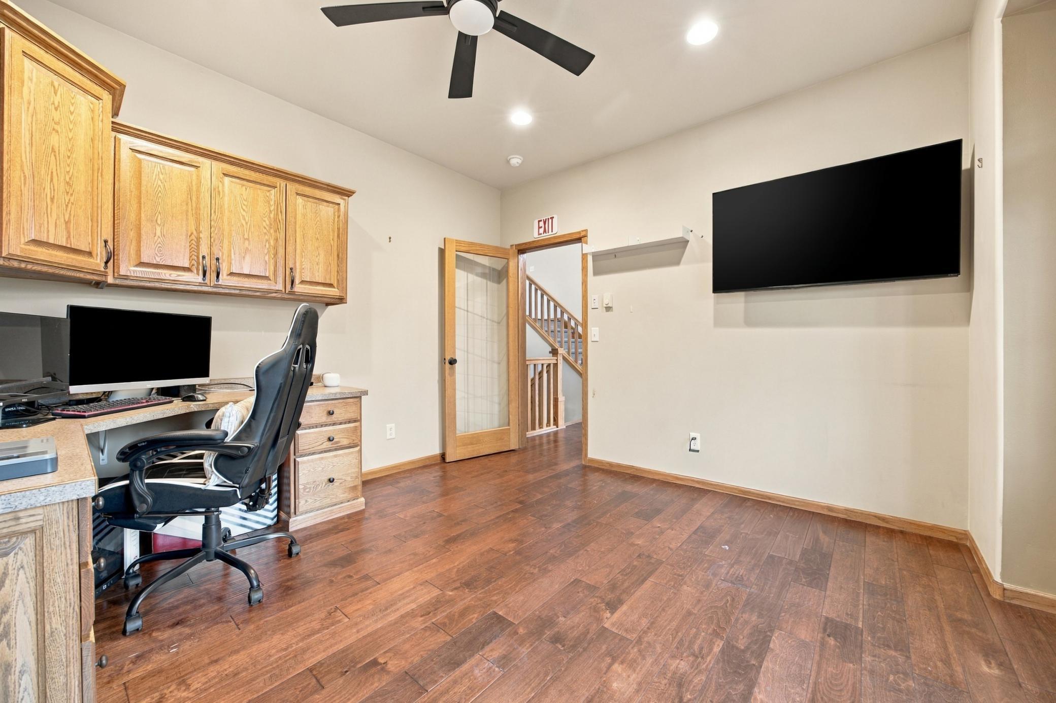 2008 single family home for sale at 442 33rd Street N in Moorhead, MN — 4 bed, 3 bath (photo 6 of 57)