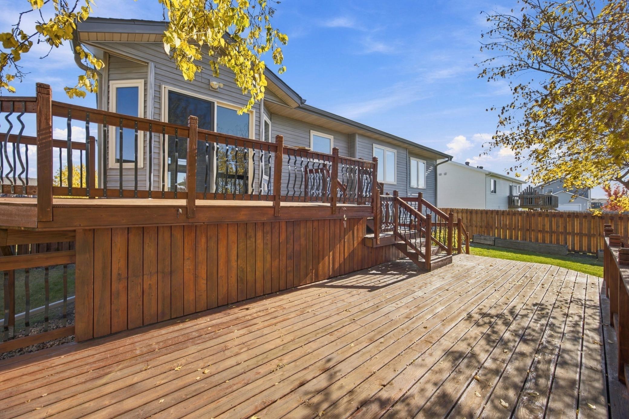 2007 single family home for sale at 4530 10th Street W in West Fargo, ND — 4 bed, 3 bath (photo 38 of 51)