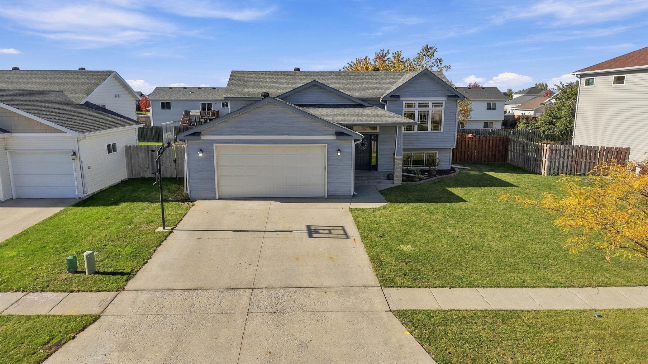 2007 single family home for sale at 4530 10th Street W in West Fargo, ND — 4 bed, 3 bath (photo 42 of 51)