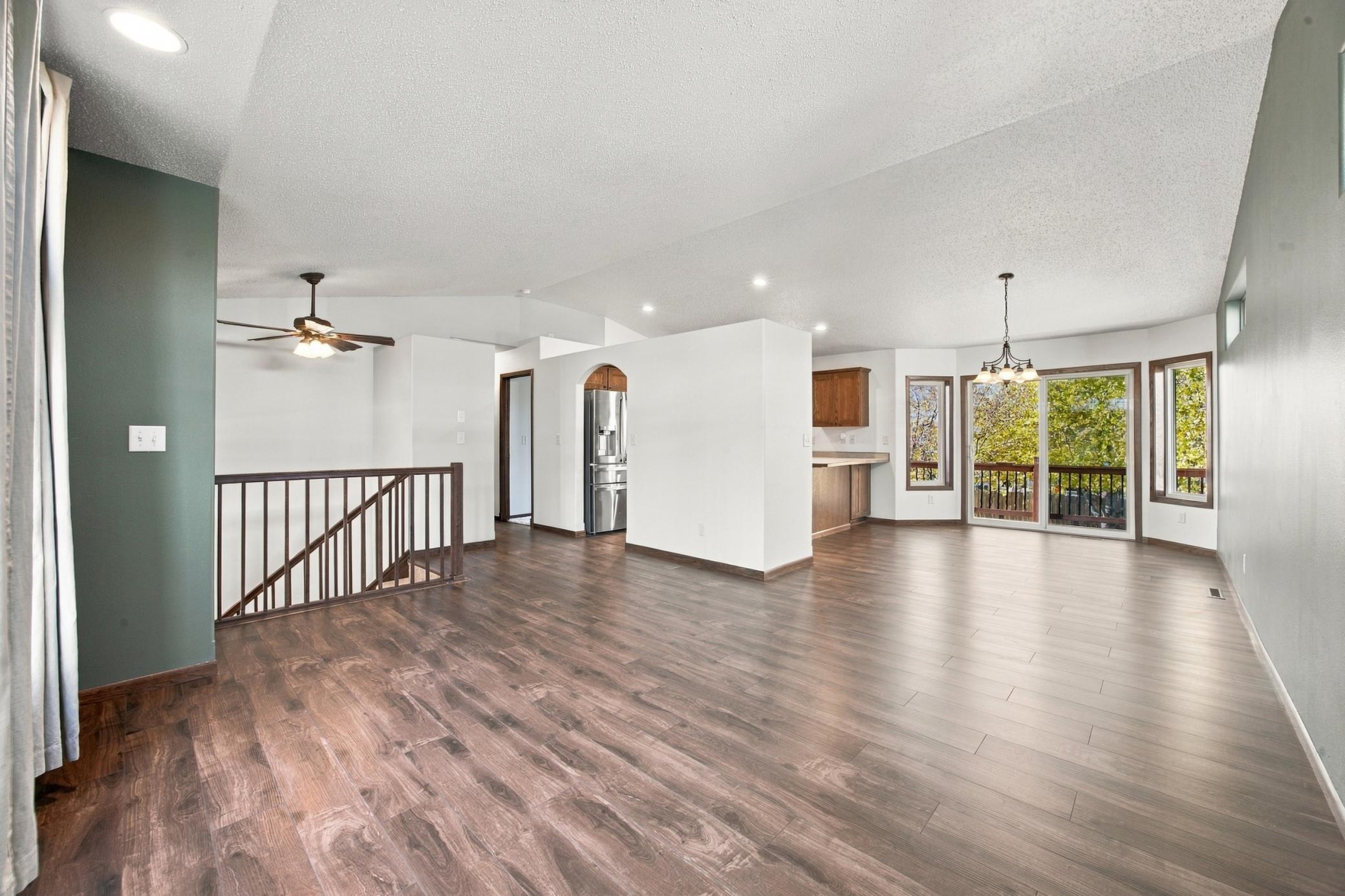 2007 single family home for sale at 4530 10th Street W in West Fargo, ND — 4 bed, 3 bath (photo 7 of 51)