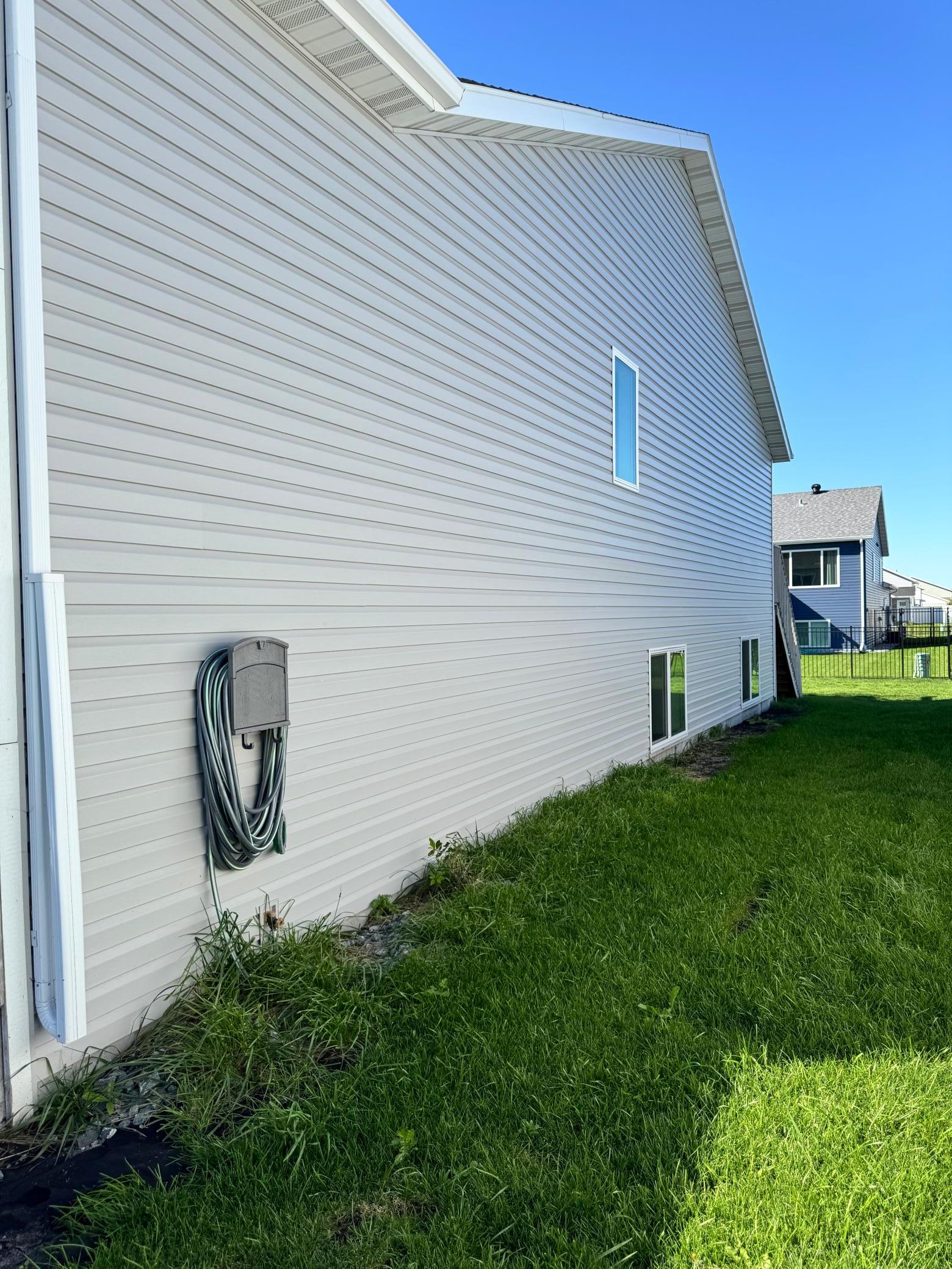 2021 single family home for sale at 7247 27th Street S in Fargo, ND — 4 bed, 2 bath (photo 2 of 18)