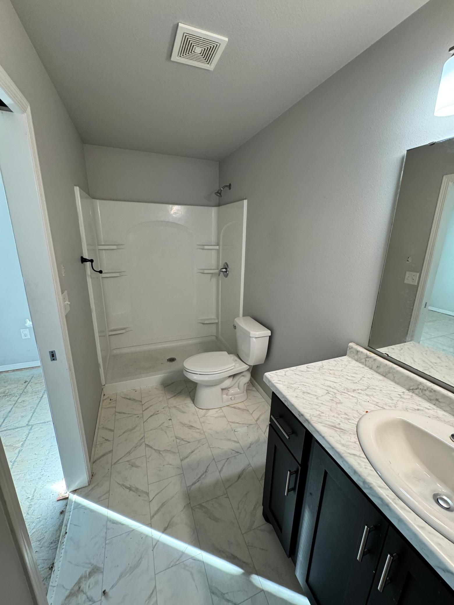 2021 single family home for sale at 7247 27th Street S in Fargo, ND — 4 bed, 2 bath (photo 11 of 18)
