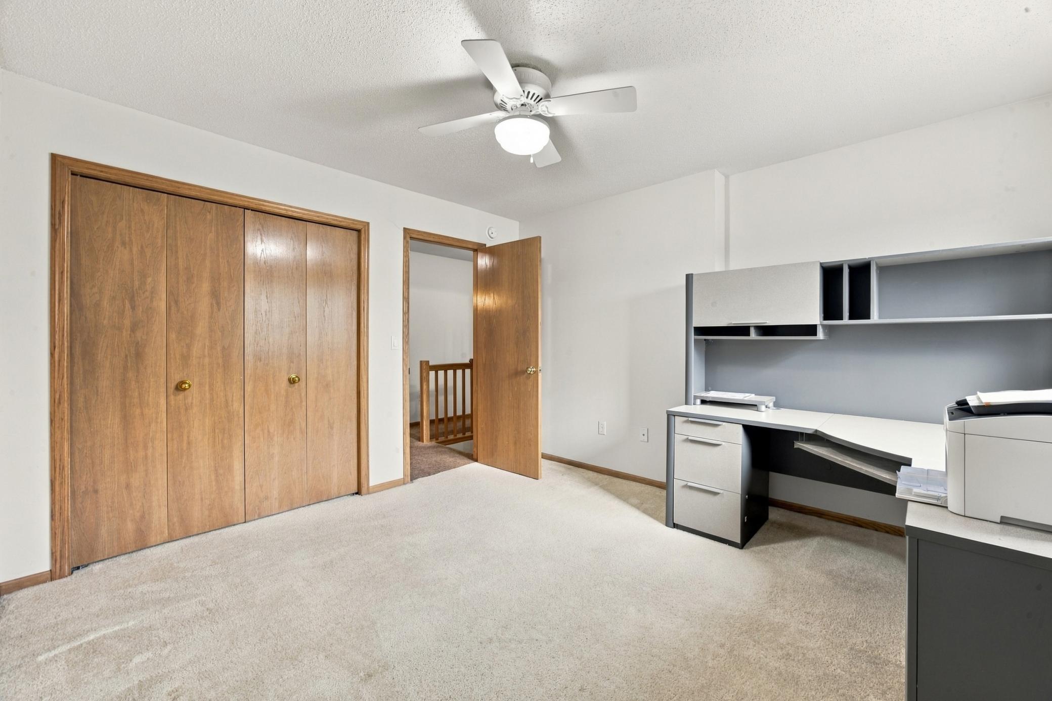 1993 single family home for sale at 512 12th Street E in West Fargo, ND — 4 bed, 4 bath (photo 20 of 44)