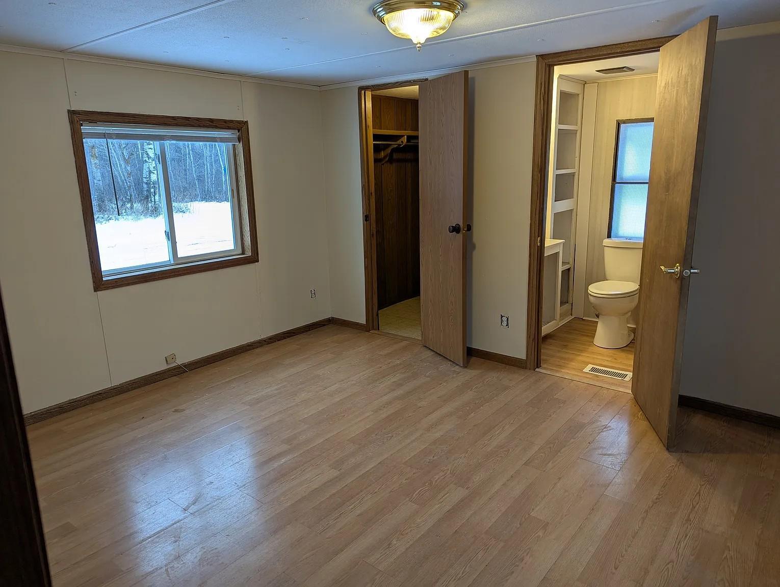 1985 single family home for sale at 48188 County 3 in Bemidji, MN — 2 bed, 2 bath (photo 4 of 9)