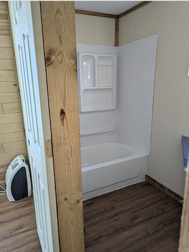 1991 single family home for sale at 48216 County 3 Road in Bemidji, MN — 3 bed, 2 bath (photo 12 of 18)