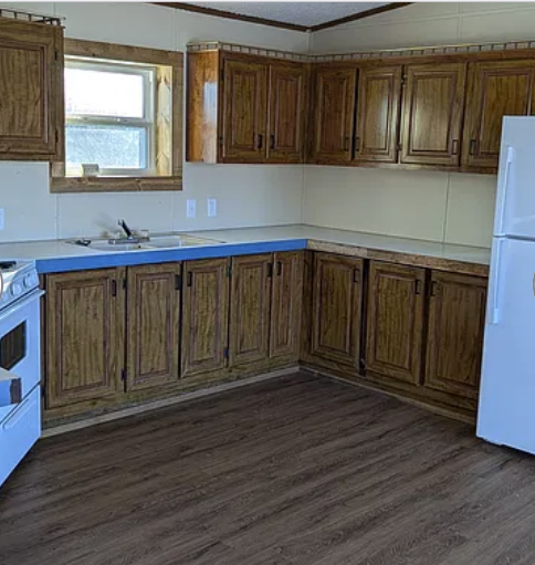 1991 single family home for sale at 48216 County 3 Road in Bemidji, MN — 3 bed, 2 bath (photo 3 of 18)