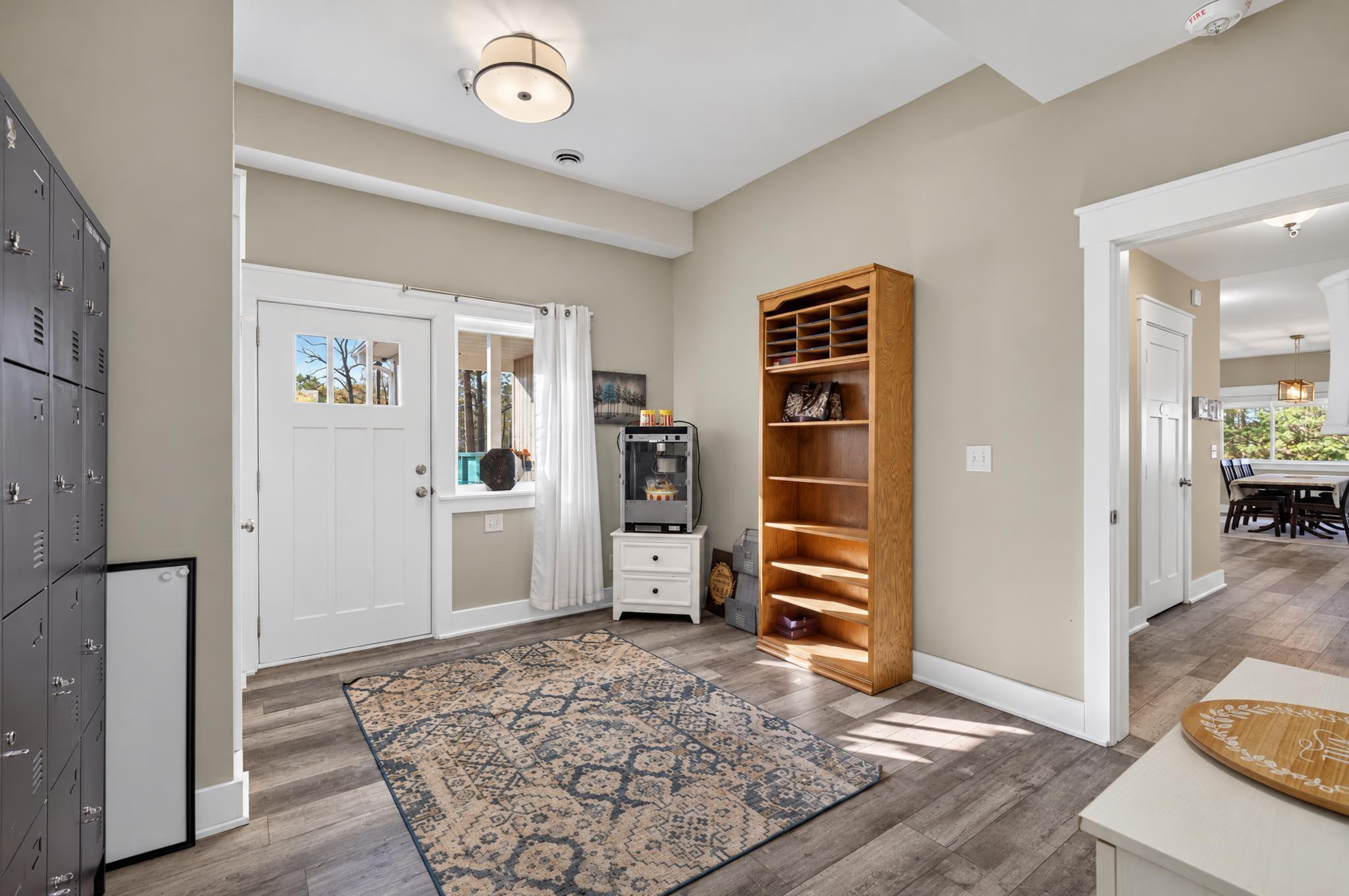 2023 single family home for sale at 16966 County Road 2 in Brainerd, MN — 6 bed, 5 bath (photo 17 of 56)