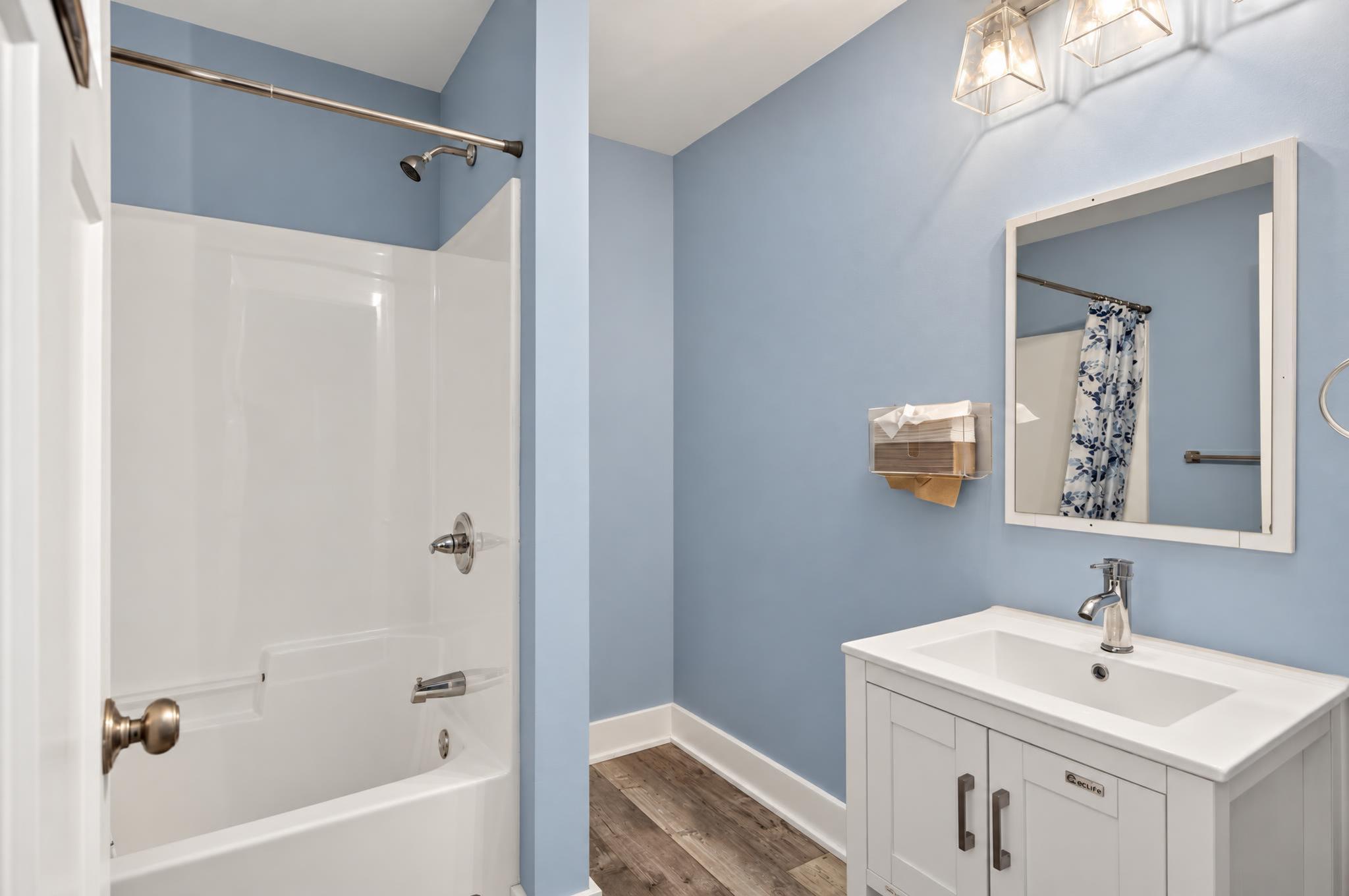 2023 single family home for sale at 16966 County Road 2 in Brainerd, MN — 6 bed, 5 bath (photo 34 of 56)
