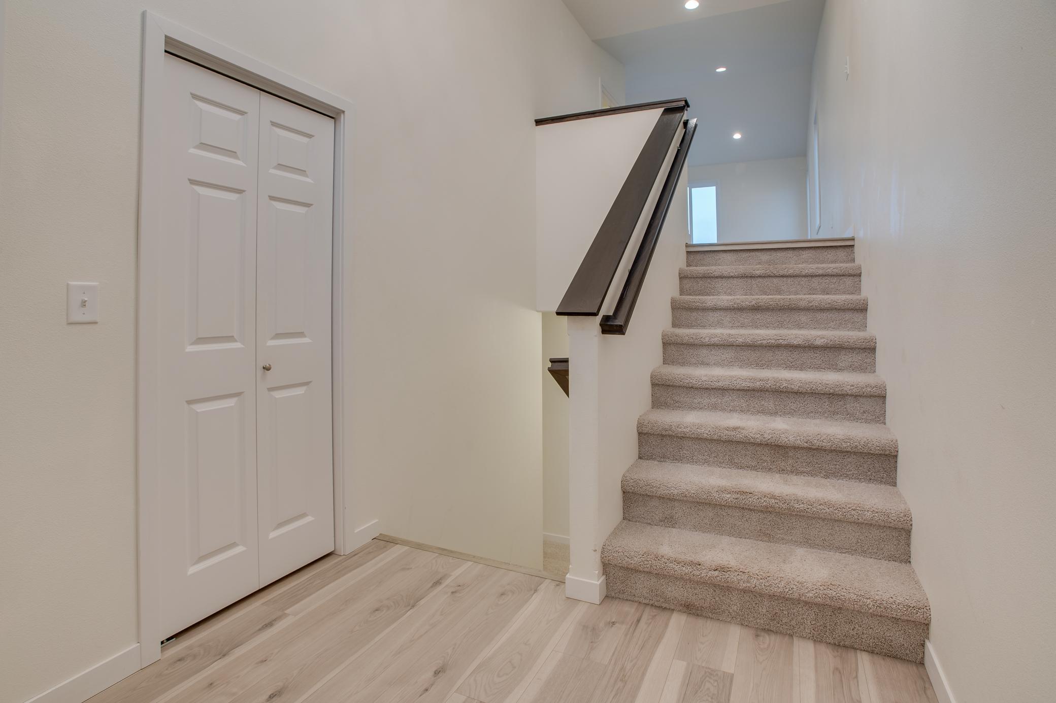 2024 single family home for sale at 7015 Benji Lane in Horace, ND — 3 bed, 3 bath (photo 2 of 22)