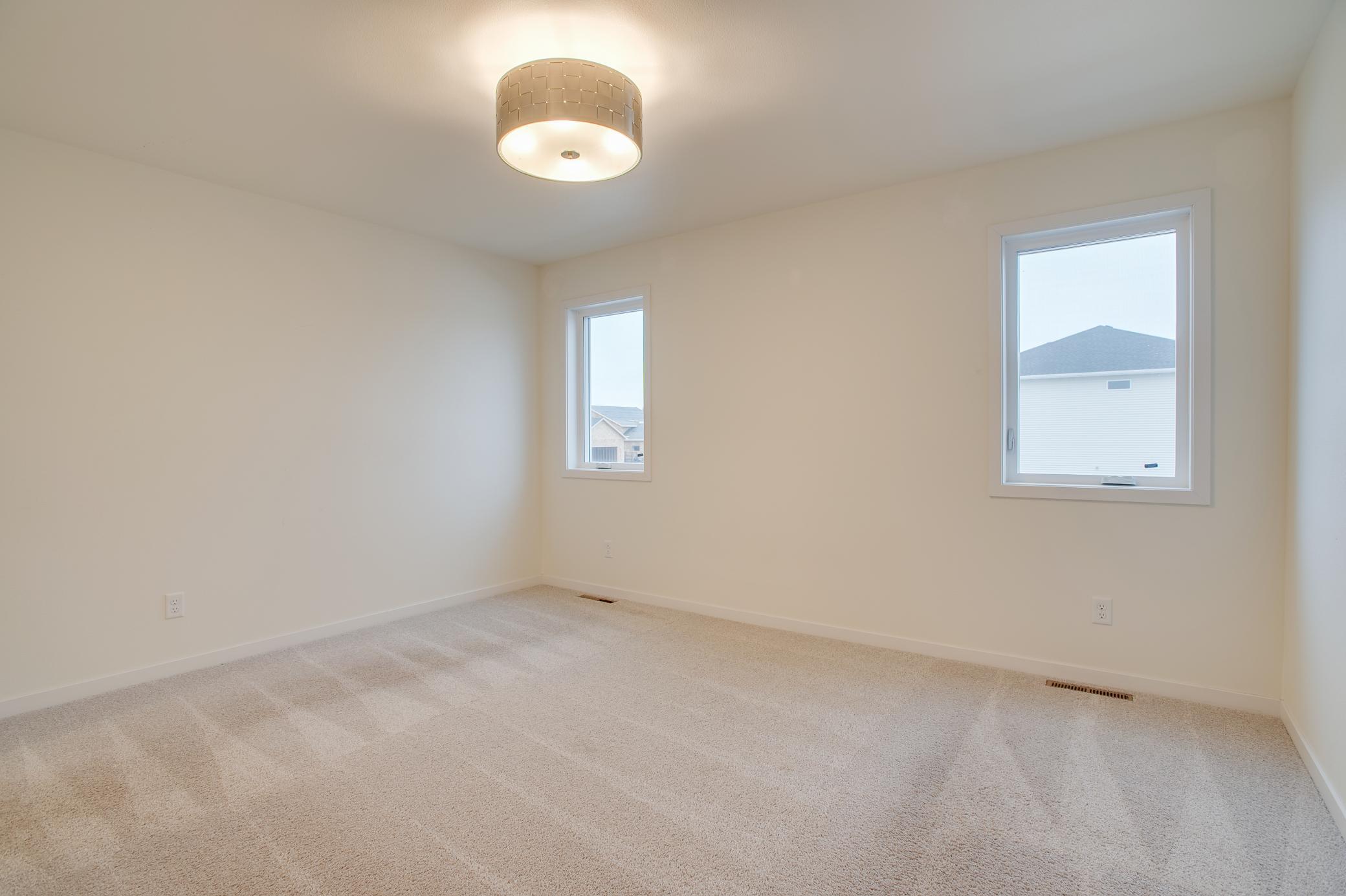 2024 single family home for sale at 7015 Benji Lane in Horace, ND — 3 bed, 3 bath (photo 11 of 22)