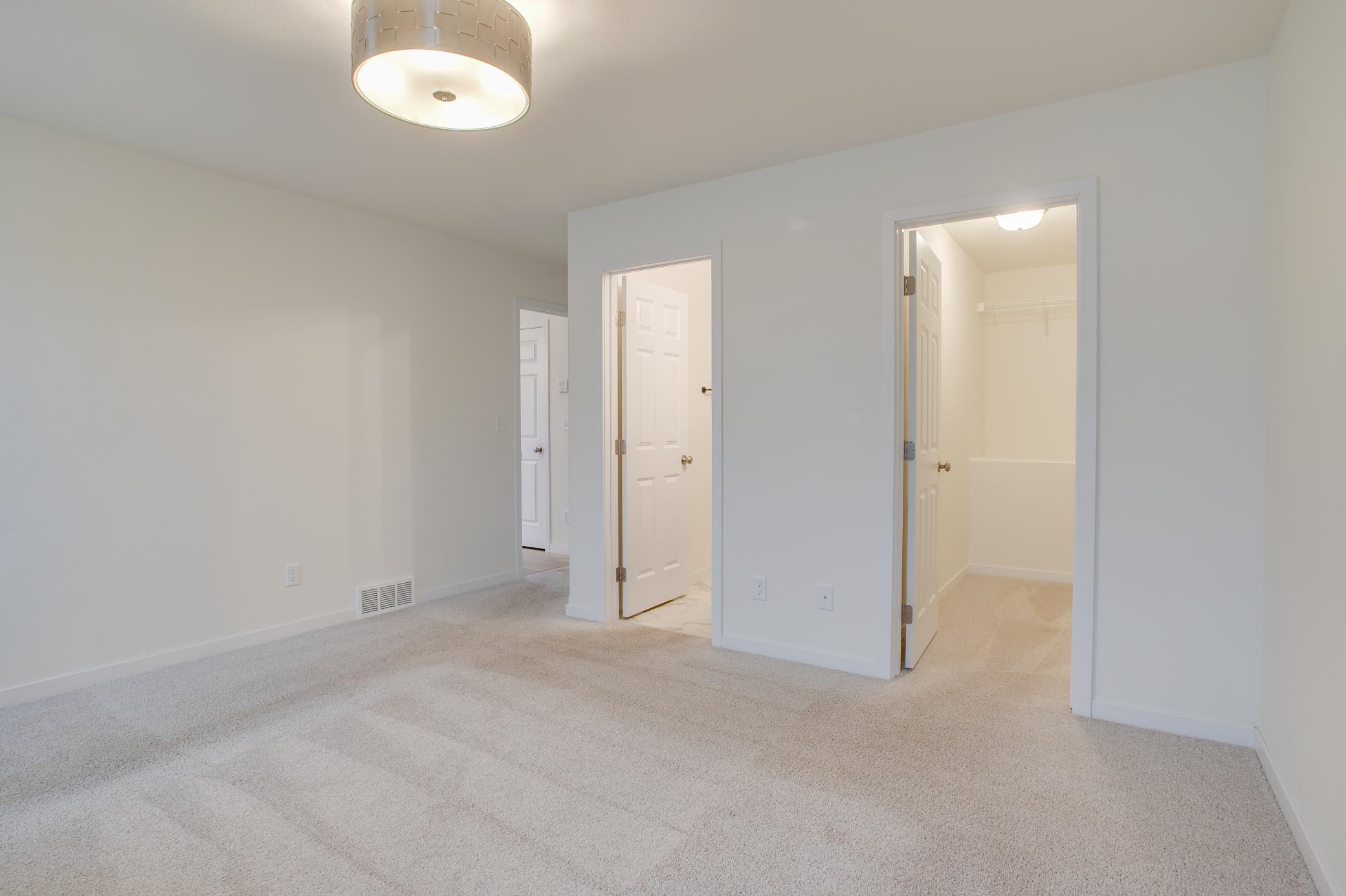 2024 single family home for sale at 7015 Benji Lane in Horace, ND — 3 bed, 3 bath (photo 12 of 22)