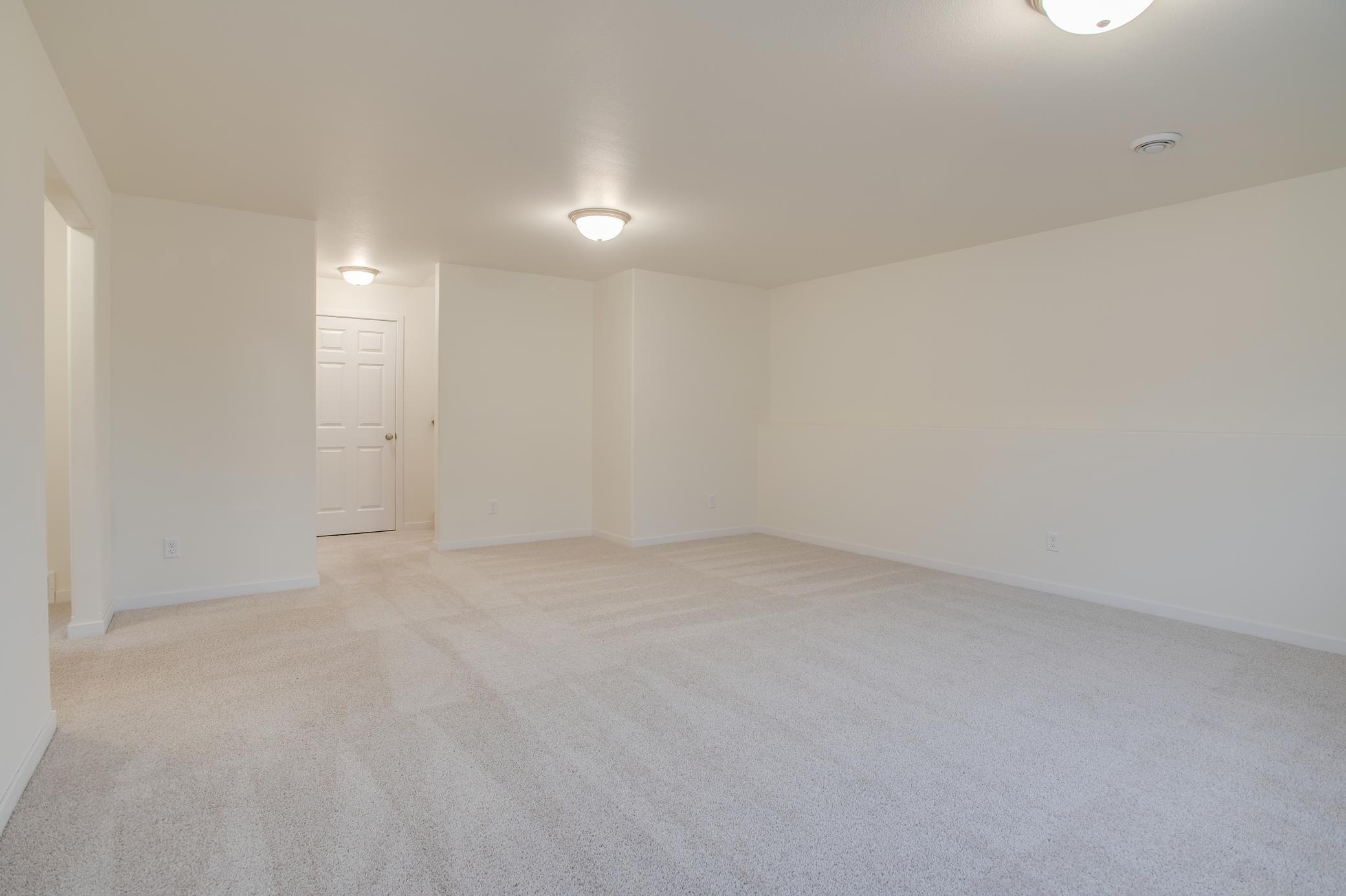 2024 single family home for sale at 7015 Benji Lane in Horace, ND — 3 bed, 3 bath (photo 16 of 22)