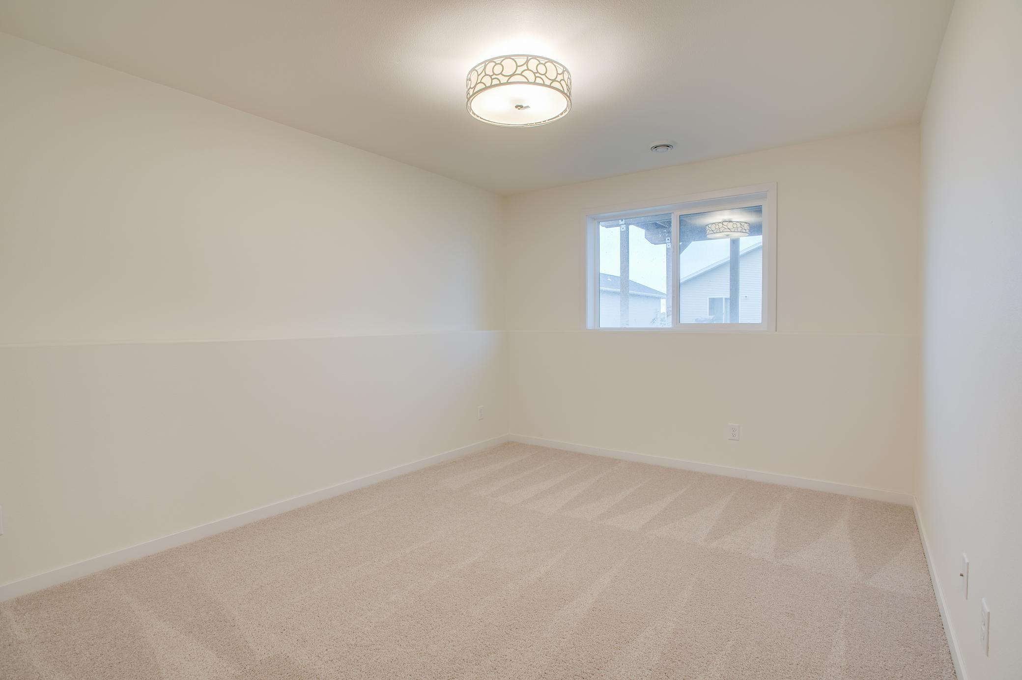 2024 single family home for sale at 7015 Benji Lane in Horace, ND — 3 bed, 3 bath (photo 17 of 22)