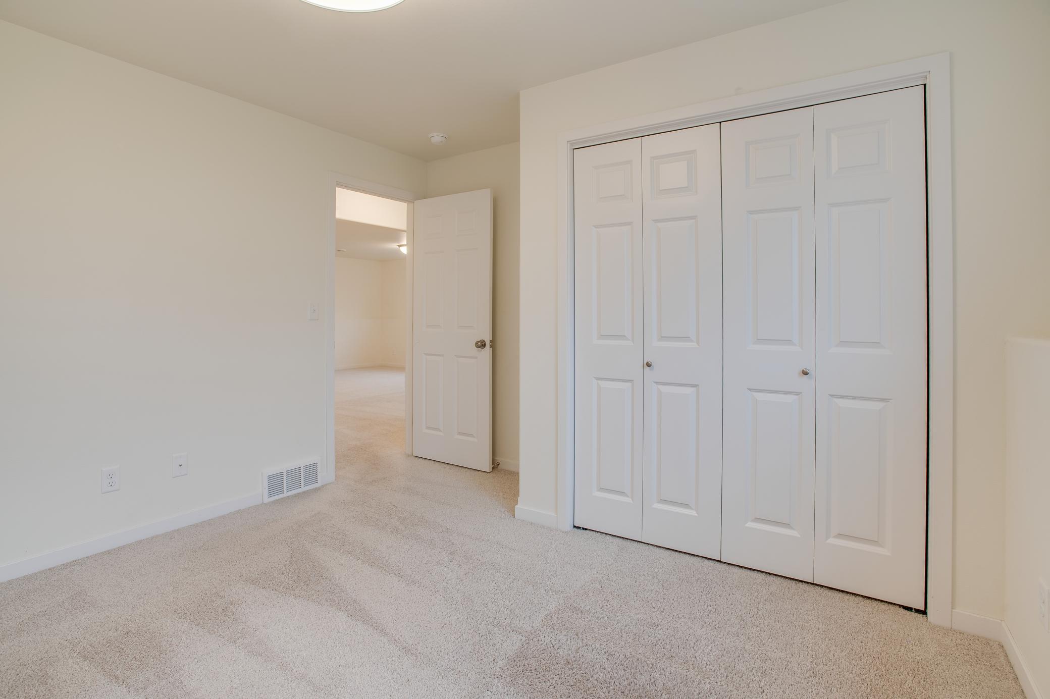 2024 single family home for sale at 7015 Benji Lane in Horace, ND — 3 bed, 3 bath (photo 20 of 22)