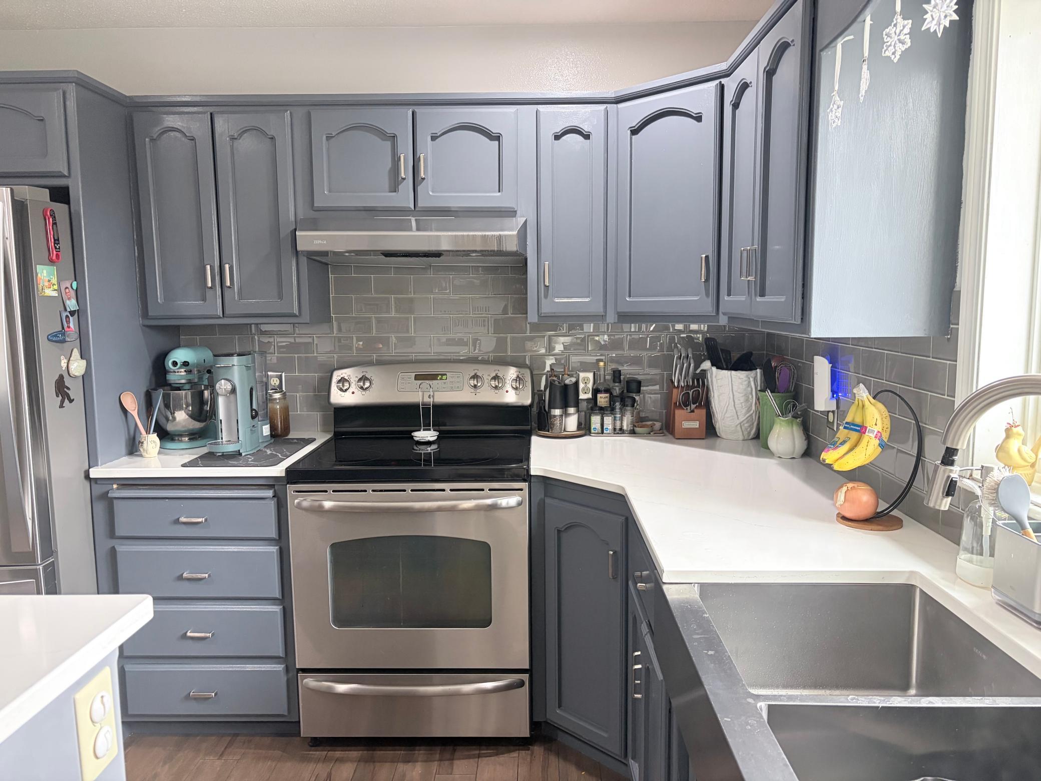 1989 twin home for sale at 423 Caddy Avenue in Moorhead, MN — 3 bed, 2 bath (photo 11 of 53)