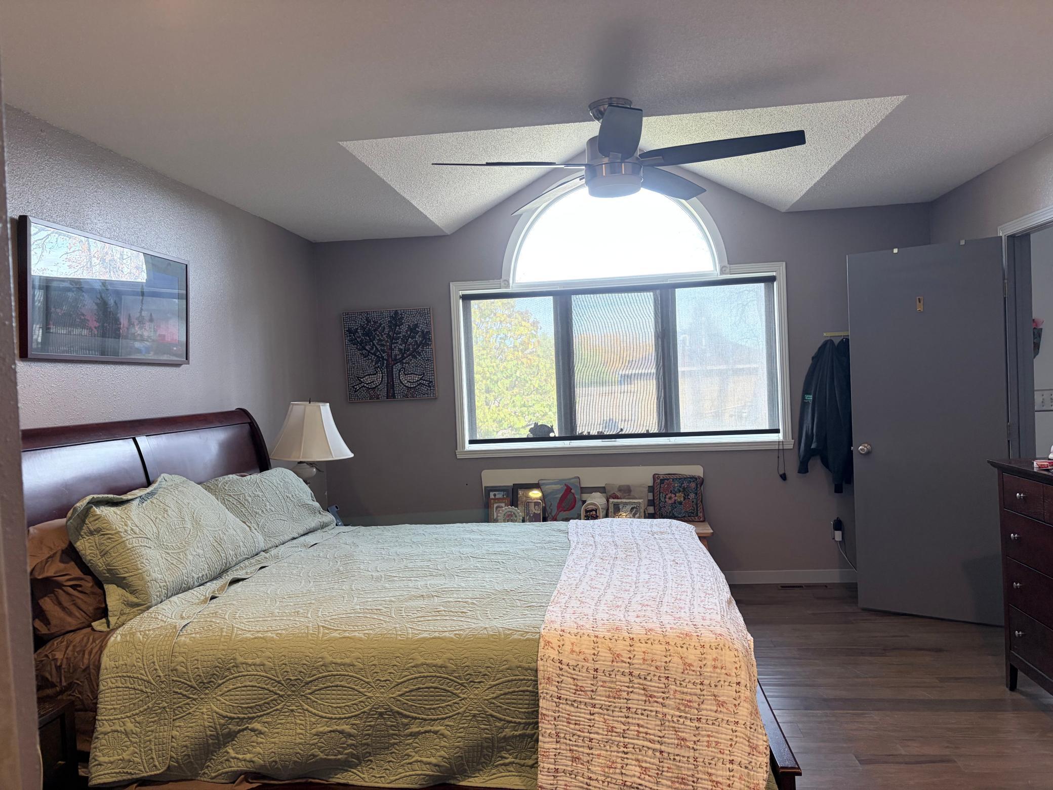 1989 twin home for sale at 423 Caddy Avenue in Moorhead, MN — 3 bed, 2 bath (photo 16 of 53)