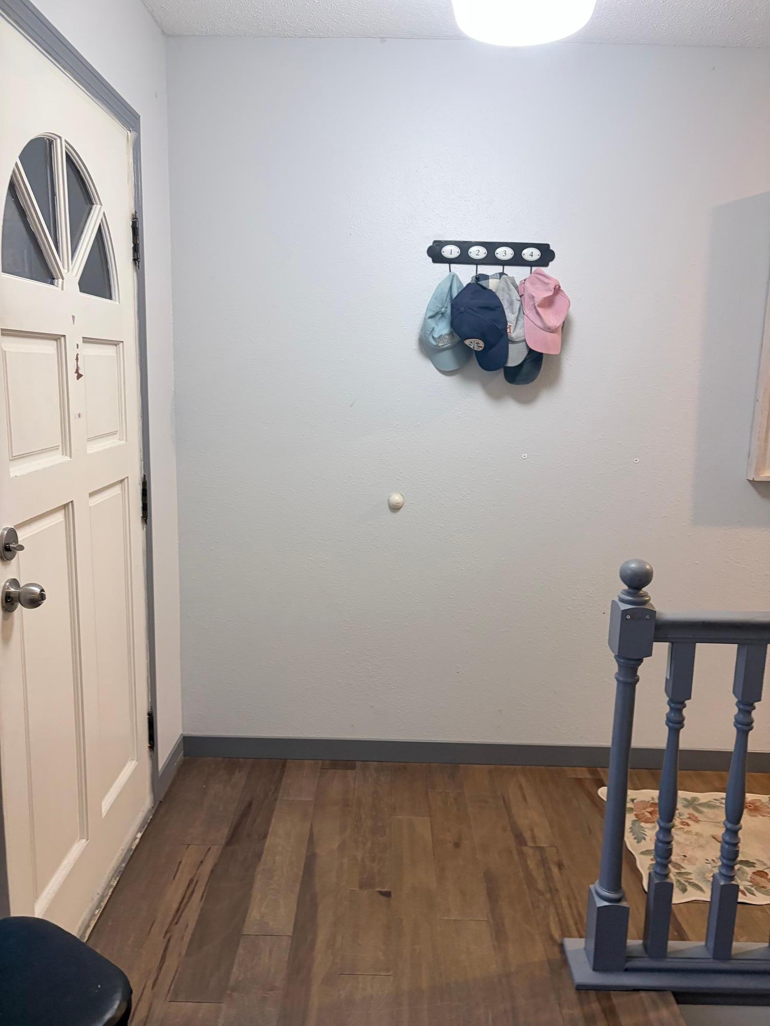 1989 twin home for sale at 423 Caddy Avenue in Moorhead, MN — 3 bed, 2 bath (photo 4 of 53)