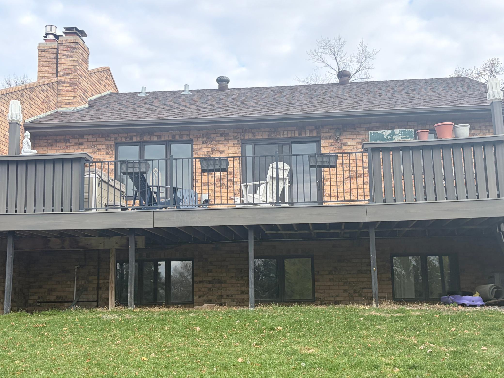 1989 twin home for sale at 423 Caddy Avenue in Moorhead, MN — 3 bed, 2 bath (photo 45 of 53)
