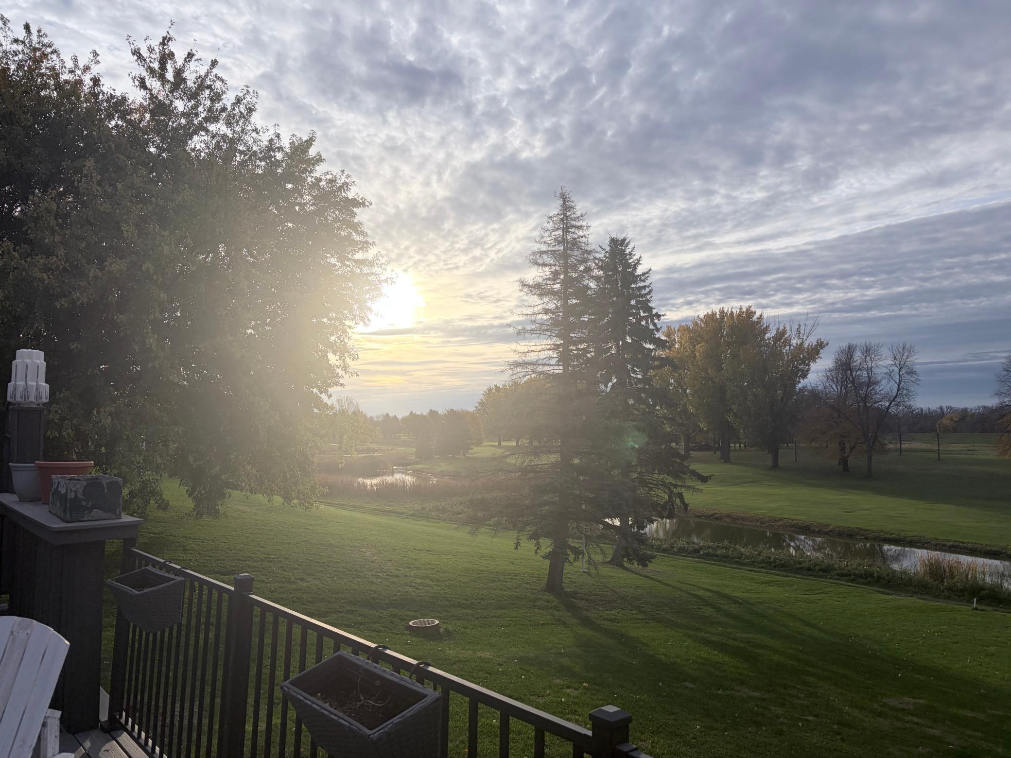 1989 twin home for sale at 423 Caddy Avenue in Moorhead, MN — 3 bed, 2 bath (photo 53 of 53)