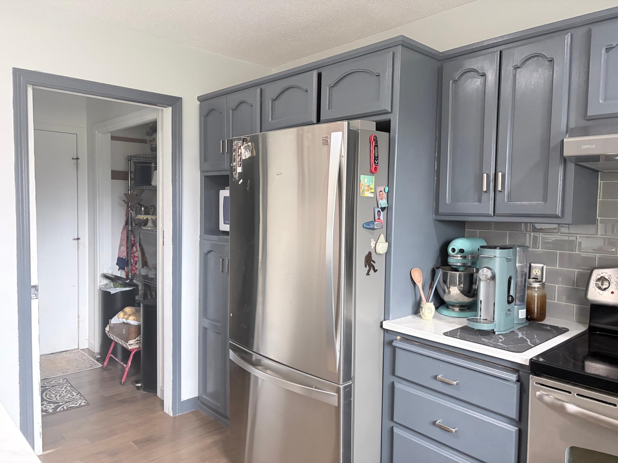 1989 twin home for sale at 423 Caddy Avenue in Moorhead, MN — 3 bed, 2 bath (photo 10 of 53)