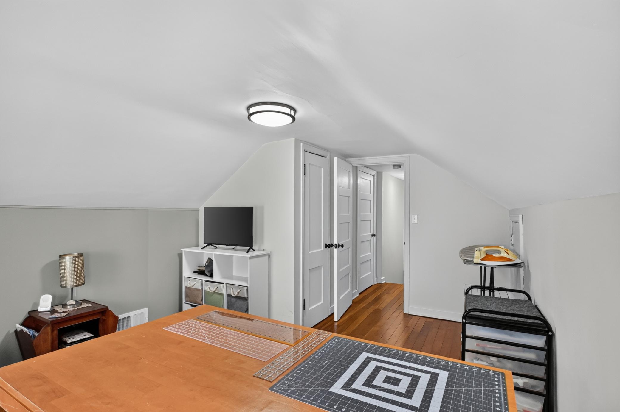 1949 single family home for sale at 317 Fingal Drive in Alexandria, MN — 4 bed, 2 bath (photo 17 of 39)