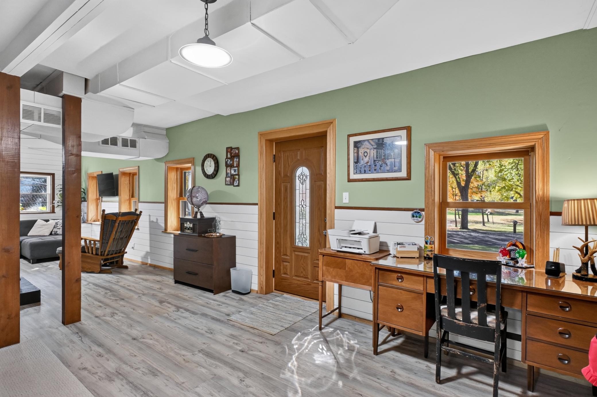 1949 single family home for sale at 317 Fingal Drive in Alexandria, MN — 4 bed, 2 bath (photo 20 of 39)