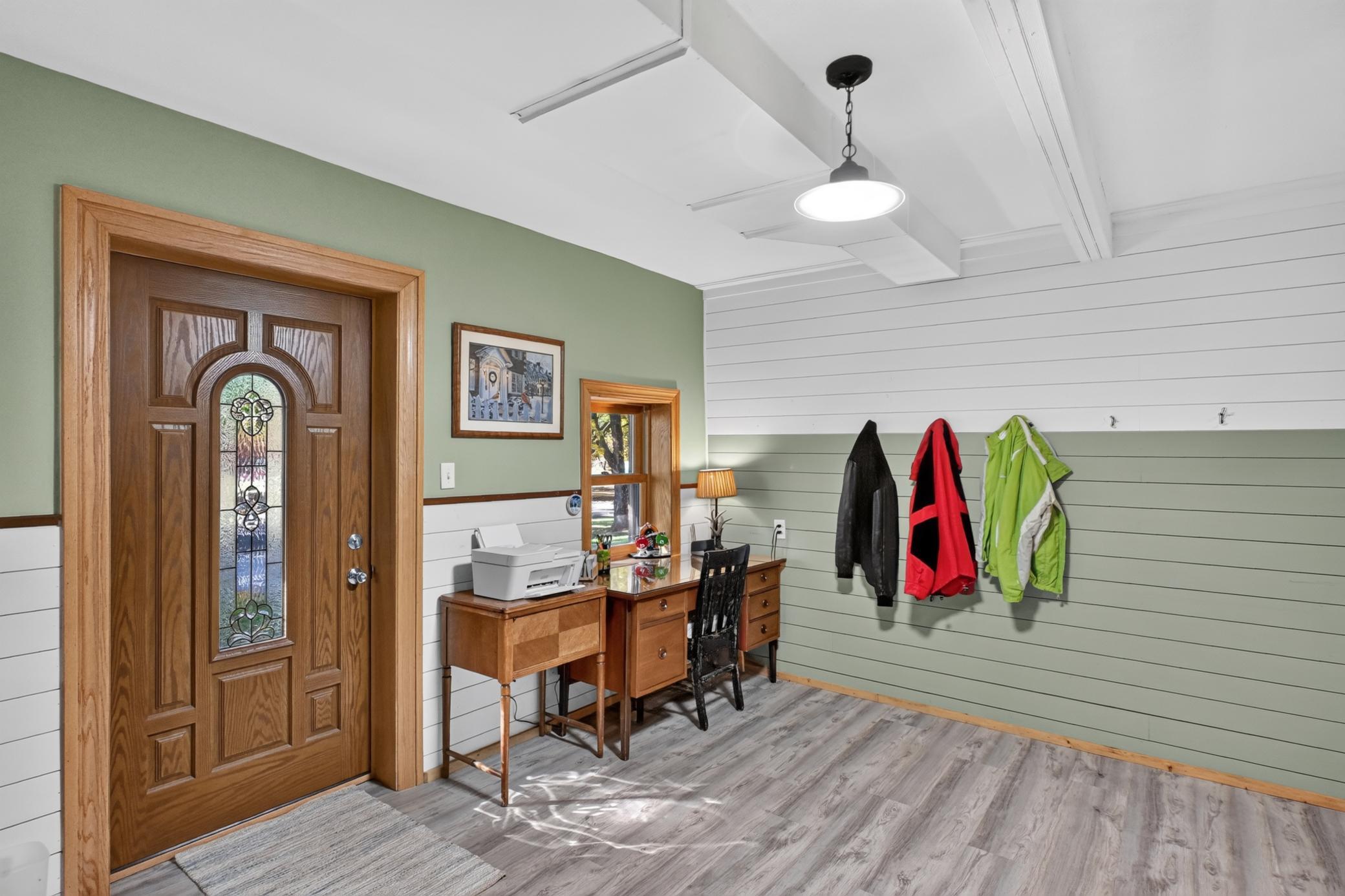 1949 single family home for sale at 317 Fingal Drive in Alexandria, MN — 4 bed, 2 bath (photo 21 of 39)