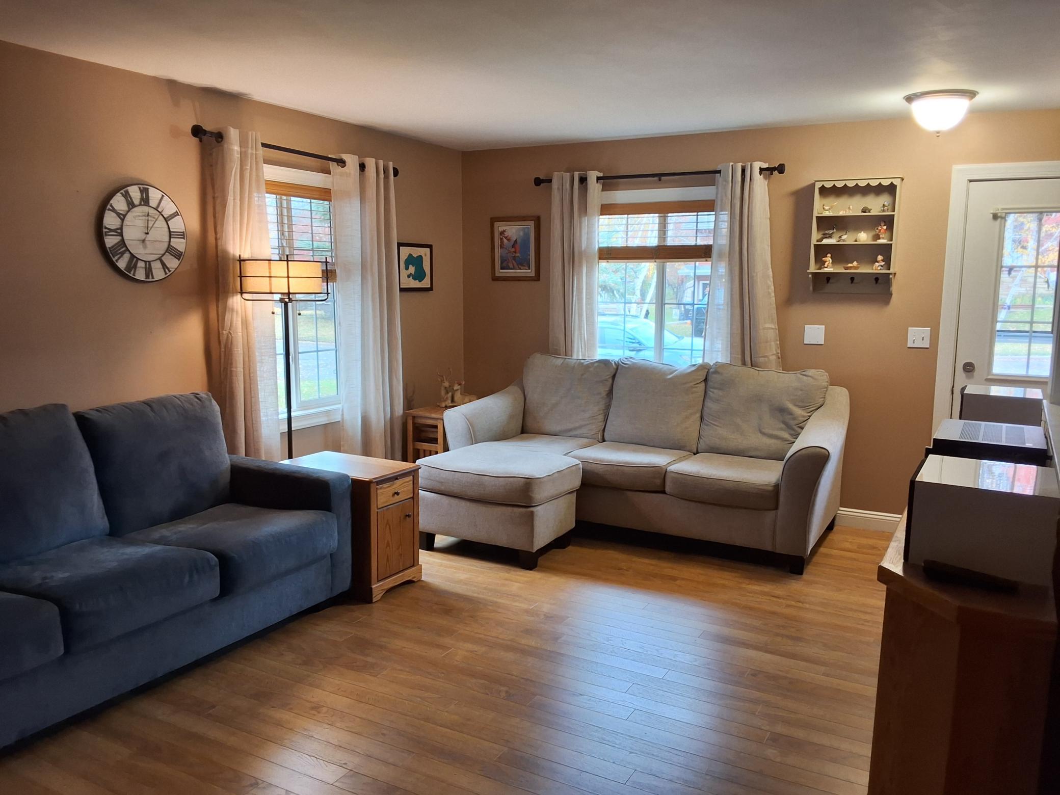 1962 single family home for sale at 1138 Cleveland Avenue in Detroit Lakes, MN — 3 bed, 2 bath (photo 3 of 24)